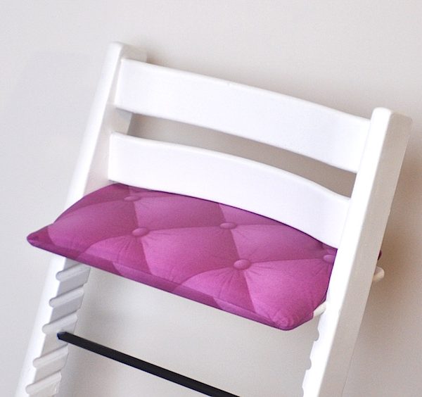 Fuchsia gecoat zitkussen voor tripp trapp