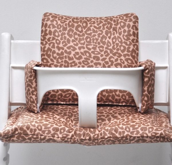 Cognac leopard gecoate stoelverkleiner kussens voor stokke tripp trapp kinderstoel